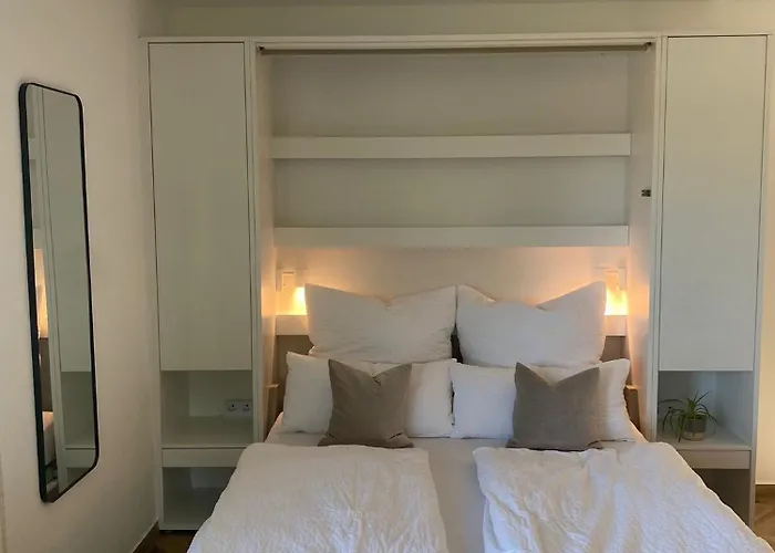 Seenland-studio I 75 Qm I Boxspringbett I Garten I Luxus-bad