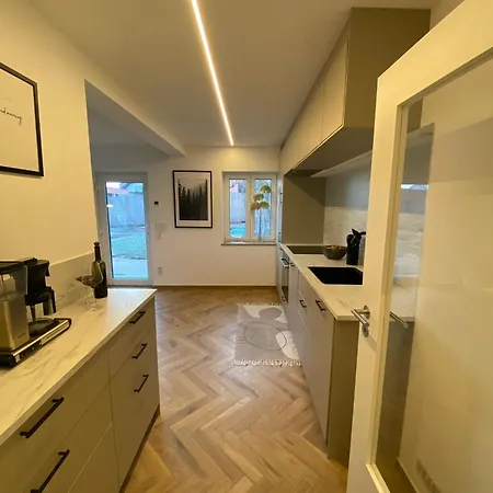Appartamento Seenland-studio I 75 Qm I Boxspringbett I Garten I Luxus-bad