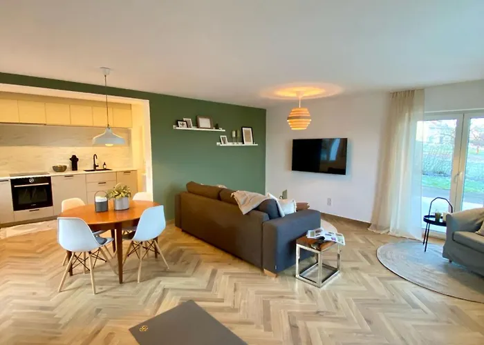 Seenland-studio I 75 Qm I Boxspringbett I Garten I Luxus-bad